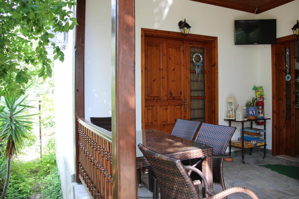 Appartement Patroudis House à Skala Rachoni  Extérieur photo
